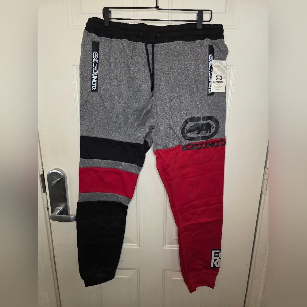 Ecko Unltd Gray and Red Joggers‎ NWT Size XL